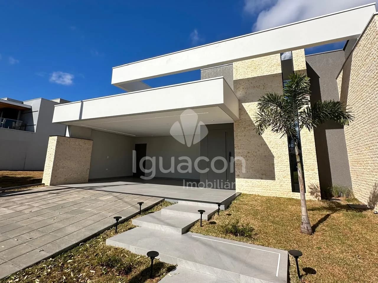 Casa em Jardim Eliza