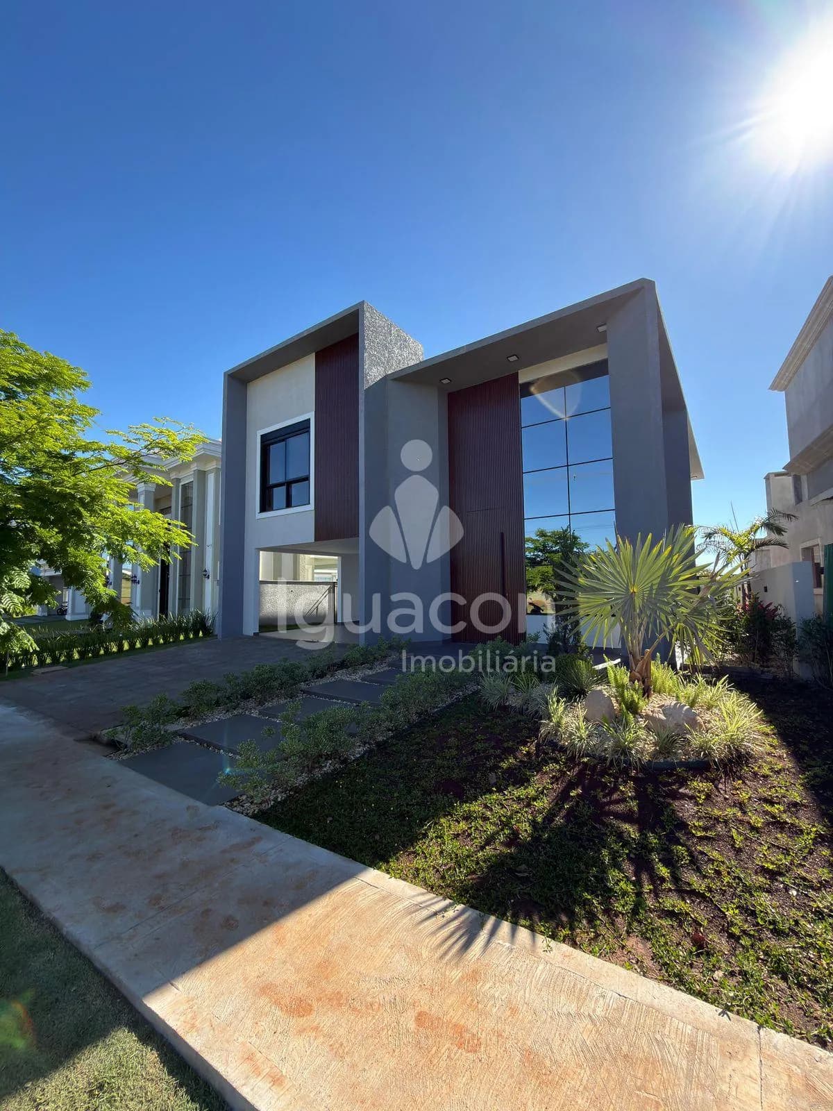 Casa em Vila Carimã