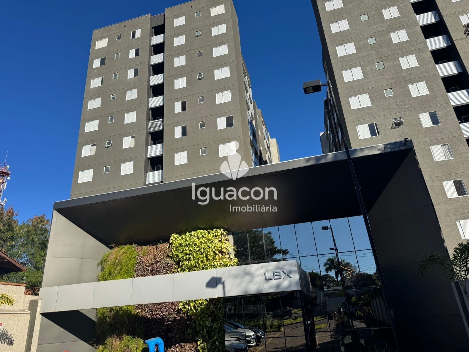 Apartamento em Vila Yolanda